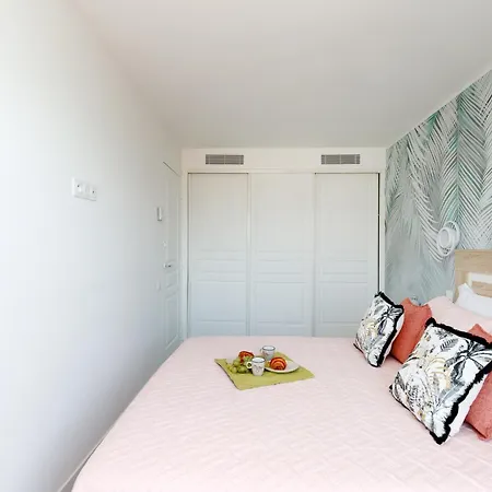 On Vacay - Votre Havre De Paix A 100 M Des Plages Apartment *